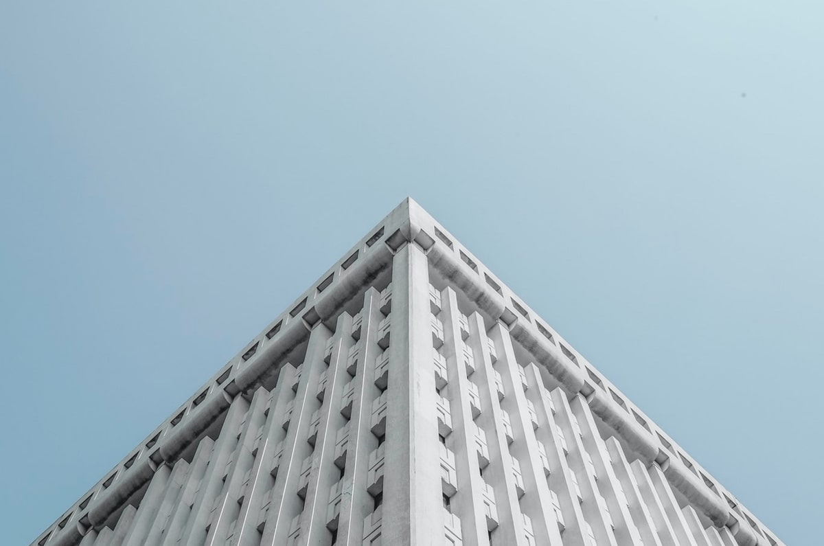 人人影视想转发前：先看范围边界清吗，再改成概率句（写作也能用）